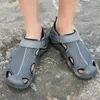 Sandals Chaussures de plage de bonne qualité des hommes Men d'été respirant de style britannique mâle romain grand taille 48