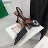 Amina Muaddi Siyah Saten Kristal Tokalı Tokalı Sandalet Yüksek Topuklu Ayakkabılar Saçlı Ayak Tip Lüks Tasarımcıları Elbise Ayakkabı Akşam Slingbacks