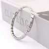 Bangle F19d Sweet Girls Stainnable Steel Bracelet لطيف شرير بارد الأساور الإيطالية للنساء للنساء نادي الأزياء الكورية المجوهرات 240417