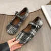 Casual schoenen 2024 Lente vrouwen Warm Flat Fashion Lazy Slip-on Mary Jane Ladies Soft Sole Outdoor Cute Round Toe Footware