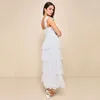 Robes de fête Mashan Prom Store élégant Robe de femme blanche Square Square Nou sans manches High Panel Ruffle Edge Long 2024 Femmes '