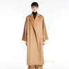 Casaco de grife de luxo casaco de lã de luxo casaco feminino de cano de veludo de veludo de cordeiro de comprimento médio