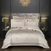 Svetanya Family European Dark Golden Satin Egyptian Cotton Däcke Cover Set 467 st Jacquard Queen King Bedlinens Cushion Covers 240417