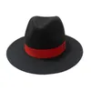 Fashion Outer Black Inner red Wool Felt Jazz Fedora Hats with Thin Belt Buckle Men Women Wide Brim Panama Trilby Cap 5658CM 240417