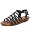 Sandalias de zapatillas OG Sandalias Tallas Tallas Zapatos para mujeres Vacaciones al aire libre Tamaño 36-42 Venta caliente Envío gratis Clásico