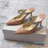 2024 Buty projektantów damskich wskazywane palce u stóp sandałów pięty kociąt wiosna i lato