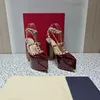 2024 Summer Designer Pum Sandals for Women New Fashion Cucchio grosso da 15,5 cm Tanna Super High Specchio in pelle Qulity Scarpe da matrimonio Sandali Slingback con scatola