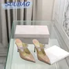 Hausschuhe Frauen kostenloser Versand mit Schuhkarton Sommer Neue pointe Patentlederlinie mit Strasshochschalen Sandalen flach große Baotou -Sandalen