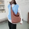 Drawstring kadınlar naylon omuz çantası korkutucu kitaplar günlük alışveriş çantaları öğrenciler kitap çanta kızlar için büyük tote siyah çanta