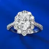 S925 Sterling Silver Ring 7 9mm Ovaal Wit Diamant Ice Flower Cut Wedding Dames en Amerikaanse stijl Fashion 240417