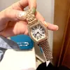 Guarda le donne vestiti Guarda orologi casual di lusso di lusso Diamond Case Quartz Giappone Batteria inossidabile Designer impermeabile Orologio analogico Montre Luxe