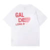 GALLREY TEE DEPTS Designer T-shirt Toppkvalitet Luxury Fashion T-shirt Letter Casual Men Womens Par Style Street Loose Simple Short Sleeved Letter Print T-shirt