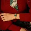 Relógios de pulso Tipo de vinho vintage Tipo de relógio verde de relógio verde Bracelet Romântico Designer feminino Acessórios de relógios automáticos para mulheres