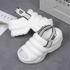 Slippare öppnar back Fuchsia Summer Sandals Women 2024 Home Shoes Black Woman Boots Sneakers Sport Factory Tenis