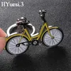 Keychains Lanyards Creative Bicycle Pendant Pendre Keychain Style Metal Bike Key Anneau Men Men Purse Decor Decord Cadeaux d'anniversaire D240417