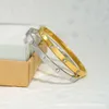 Design de qualité haute hommes hommes et femmes pour bracelet en ligne Vente à la mode minimaliste avec sens du luxe cinq diamants qui tombent avec un bracelet de tempérament