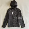 2024 neuer Herren -Hoodie -Designer für Herrenjacken Frühling und Herbst mit Kapuze CP -Jacke Multi -Taschen -Objektiv Dekoration Baumwollmaterial Herren -Reißverschluss Dünn