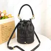 Sac de créateur Le sac de seau Sacs de soirée Sacs d'épaule Femmes Sac à main épaule sacs de fourgonnettes de créateur célèbre Cross Body Wholesale Rossing DrawString 897879