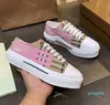 2024 Sneaker Striakers Stripled Platform Trainer Womens Shoe in pelle INCORMAZIONI SULLA