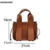 Bag Trendy Rivet Women's Women Retro Wide Spalla Strap Cintine Temperamento Single Messenger