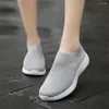 أحذية غير رسمية Sky Sky Blue Sneakers 46 Vulcanize Summer Woman 2024 Flat Beige Boots Ladies Sports Teenys Traning Lux