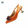 Zapatos de vestir de color naranja Toe puntiagudo de alta calidad Tacón cómodo juego de bolsas a juego para la boda sexy de damas