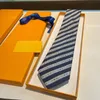 Новые связи высококачественный отпечаток 100% -й галстук шелковый галстук черный синий aldult jacquard свадебный свадебный бизнес тк.