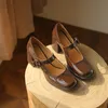 Mumani Womans Mary Janes skor äkta läder grunt fyrkantiga häl pumpar spänne rem rund tå lady skor 220310