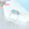 Cluster ringen prachtige vierkant lichtblauw zirkoon kristallen ring eenvoudige mode 925 sterling zilveren naald-jeukende groothandel dames vinger