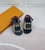 Kids Sandalen Hoogwaardige Girl Slippers Multicolor Stripe Child Casual Shoes Children's Size 26-35