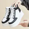 Casual Shoes SDWK 7.5cm äkta läder Kvinnor Chunky Sneakers Platform Wedge Hold Heel Leisure Sneaker