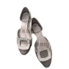 Повседневные тапочки на каблуках сандаловое стразы Квадрат Площадь RV пряжка для женщин для женщин с плоскими каблуками круглыми пальцами.