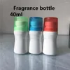 Bouteilles de rangement 15pcs / lot 40 ml rouleau en plastique sur bouteille pp parfum de récipient déodorant avec rouleau