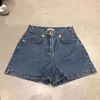 Shorts denim vrouwen s nieuwe zomer hot pants voor Europees hoog getailleerde ontwerp met flip knop een lijn losse wijde poot broek ummer