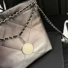 Klassisk designväska Luxurytote Women Purse Mini Shoulder Bag Diamond Mönster quiltad stor kapacitet Handväska Högkvalitativ Vintage äkta läder blixtlås på väska