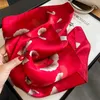 100% réelle écharpe de soie femmes élégant imprimé floral mousque coiffeur basse de cheveux femelle femelle carré foulard printemps kerchief cravate 240402