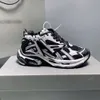 2023 NEW BELENCIAGA SHOES 7.0ランナーの古いカップル太い靴底昇格スポーツジョギングパパの靴