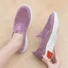 Casual Shoes Summer Sneakers Women Mesh Soft Loafers Bottom Walking Mom Light Bekväm skor Flat