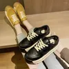 Chaussures décontractées Ciciyang Sports de printemps féminins 2024 Paigne de pain épais et plate-forme rétro pour dames baskets chunky Black Yellow