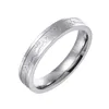 Fashion Valentine Day Ring gjord av titanstål som en Valentine Day Gift Men 6mm Women 4mm Matching Box Storlekar 6 till 10