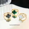 High -end designerring voor Vancleff vier bladgrasring V Gold verguld goud met diamanten natuurlijke witte fritillaria rode jade enkele bloemring vrouwelijk origineel 1: 1 logo