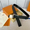 Ceinture de la ceinture en cuir authentique ceinture de plaque de lettre exquise réversible de la plaque de lettre exquise de la première couche