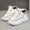 Sapatos casuais 2024 Summer High Gangue White Feminino Acendente Esportes Lazer Lazer Moda de Couro Com Crecha Up Mulheres tênis