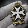 皇帝ロシアのクラウンメダルブローチマルタクロスお土産コレクションオブマルタの聖ヨハネエクサイテットメタルデコレーションジュエリーピン240412