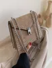 Sacs de créateur de marque en cuir Sacs simples pour femmes 2021 Chaîne Rivet Luxury Crossbody Bag Feme Feme Small Handbags1083918