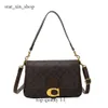 Coachshoulder Bag Luxury Designer Coache Couch Handväskor Womens väska Soft Bag Casual Single Shoulder Crossbody Small Square Bag Student Bag 611