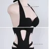 Costumi da bagno femminile Il costume da bagno femminile monopezzo ha raccolto un triangolo nero sexy