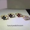 Roches de bijoux haut de gamme pour Vancleff Femmes Lucky Grass Ring Rose Gold Fritillary Ruby Peacock Simple Ring Gift Original 1: 1 avec un vrai logo