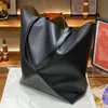 Hurtowa i detaliczna torba kubełkowa nowa fold odkształcalny składanie geometria TOTE BAD BRĄZOWA ONE