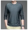 Camisetas de camisetas masculinas Sweater Autono gelo seda de seda comprida